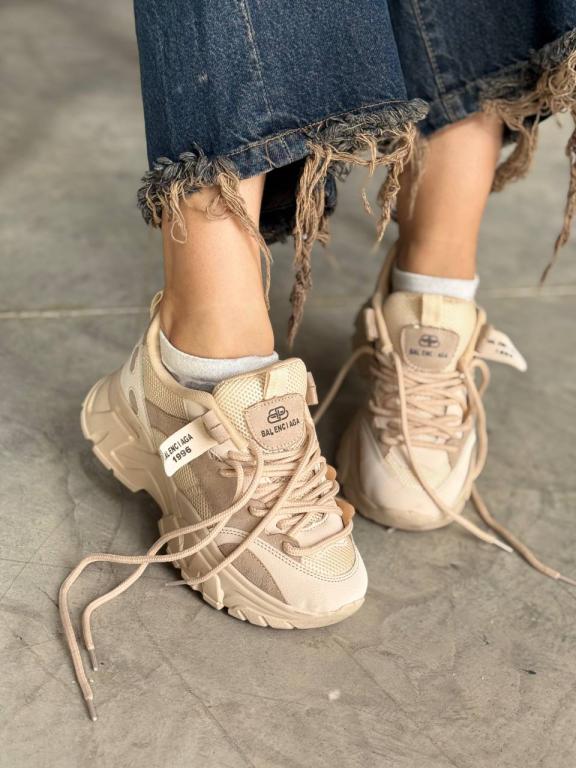 photo_2025-09-24_15-36-01 کتونی بالنسیاگا 33016 - تصویر 1