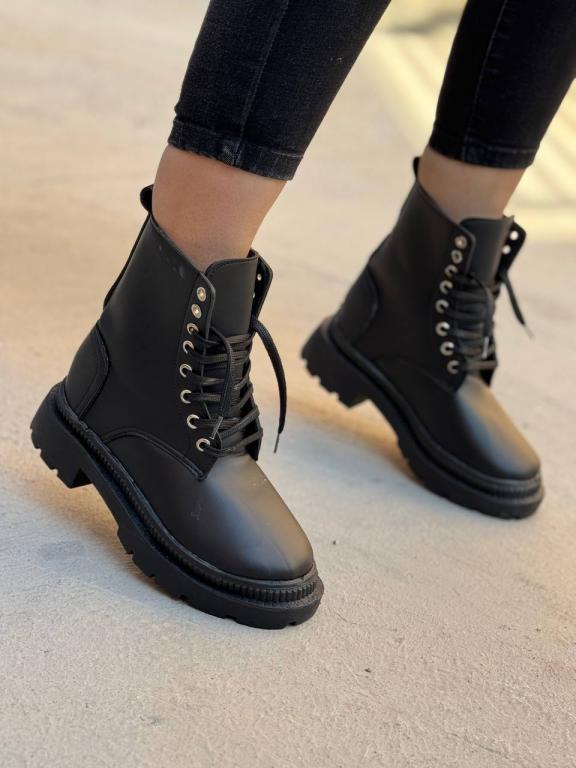 photo_2025-10-11_15-54-54 نیم بوت ساده 33125 - تصویر 1