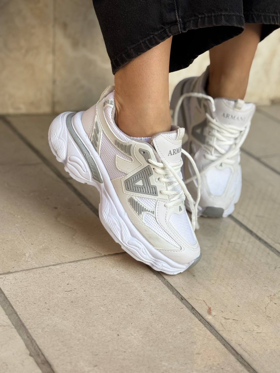 photo_2025-10-19_20-55-03 کتونی آرمانی 33166 - تصویر 1